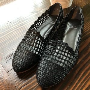 Stuart Weitzman | Woven Flats